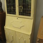 752 8137 CUPBOARD